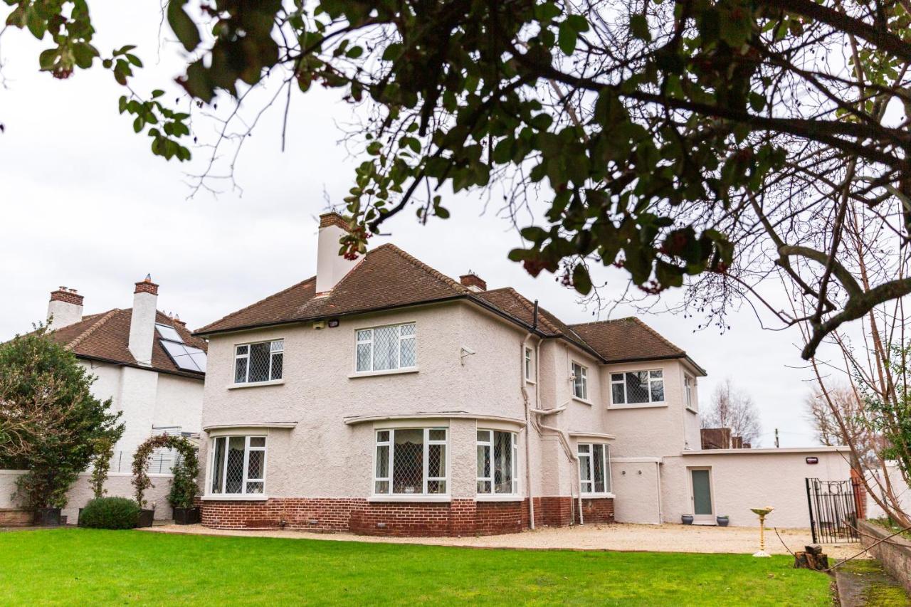 Aaron Court B&B - Dublin, Dublin
